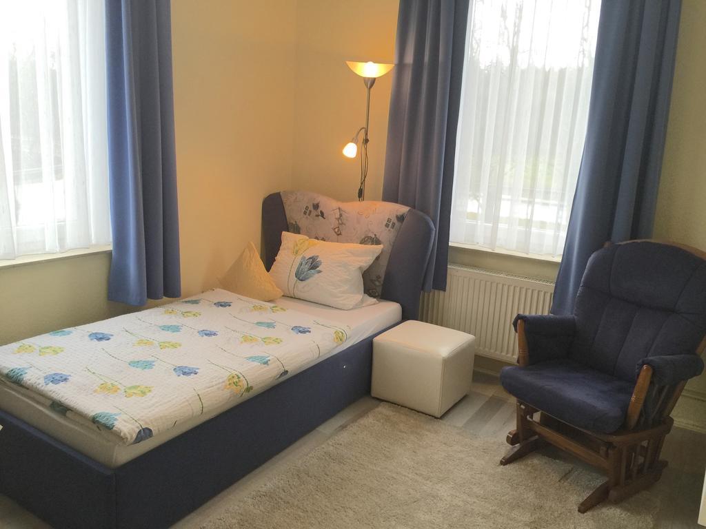 Hotel Elfenberg Schieder-Schwalenberg Δωμάτιο φωτογραφία