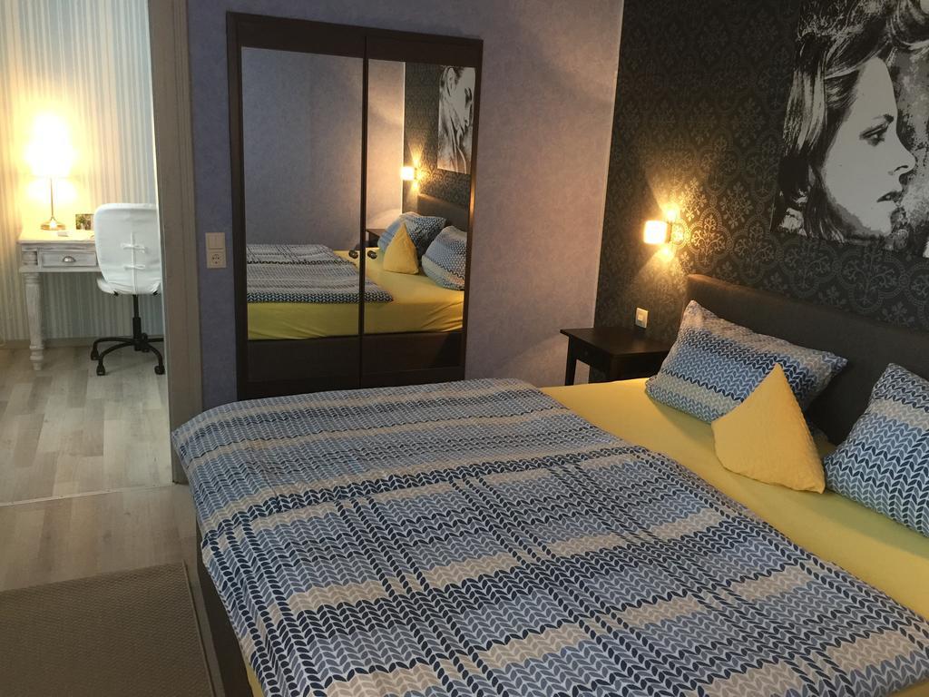 Hotel Elfenberg Schieder-Schwalenberg Δωμάτιο φωτογραφία
