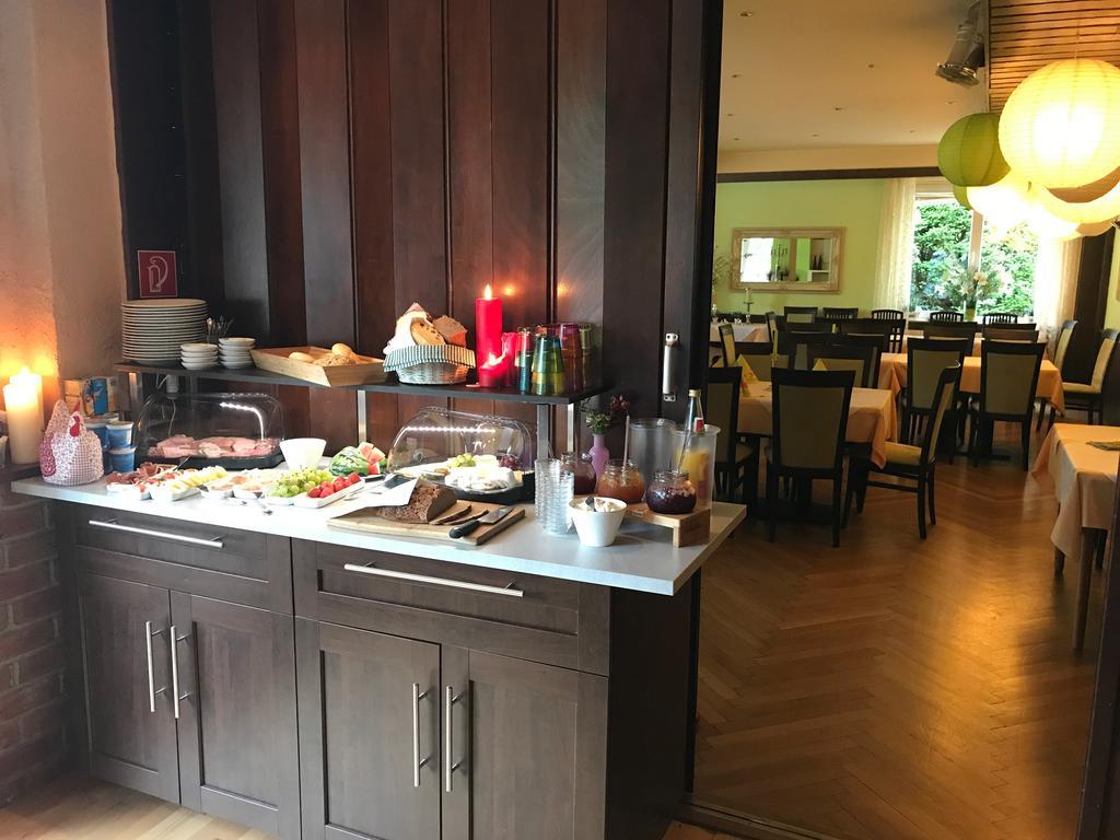 Hotel Elfenberg Schieder-Schwalenberg Εξωτερικό φωτογραφία